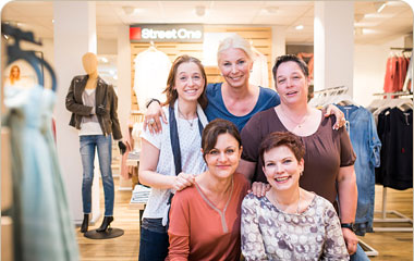 Team Erdgeschoss im Kaufhaus Döring